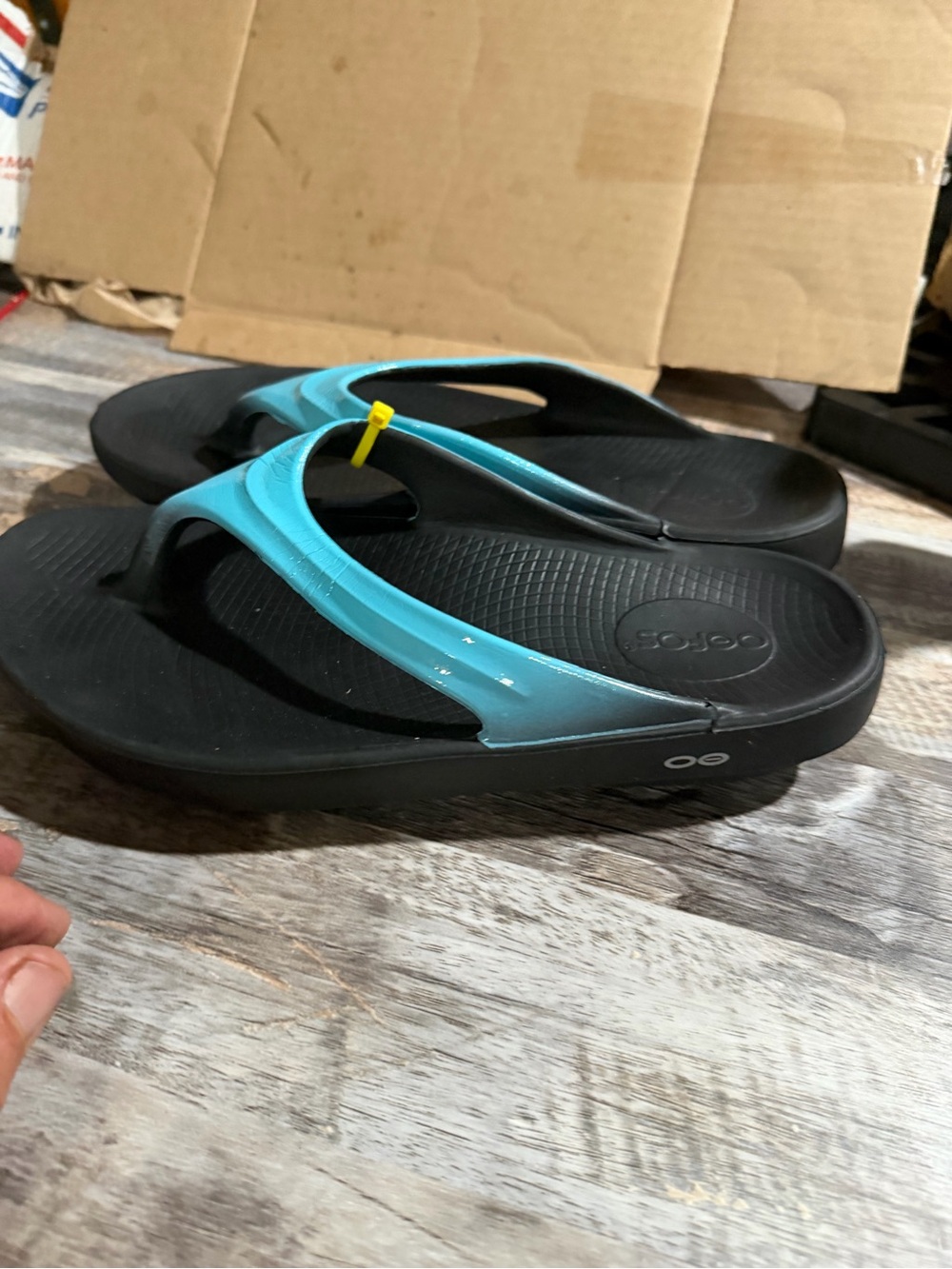 Unisex Oofos recovery sandels